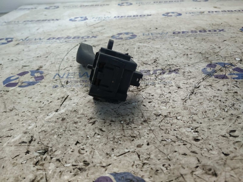 Recambio de mando intermitentes para bmw serie 3 berlina (e46) 2.0 16v diesel cat referencia OEM IAM 8363668  