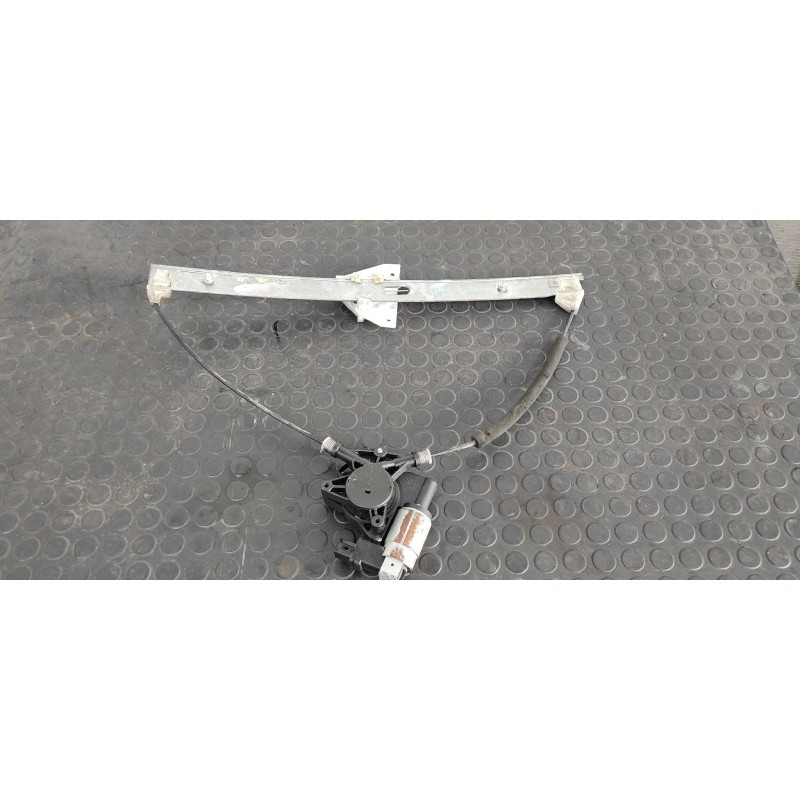 Recambio de elevalunas delantero izquierdo para mazda 5 berl. (cr) 1.8 active referencia OEM IAM CM011760  