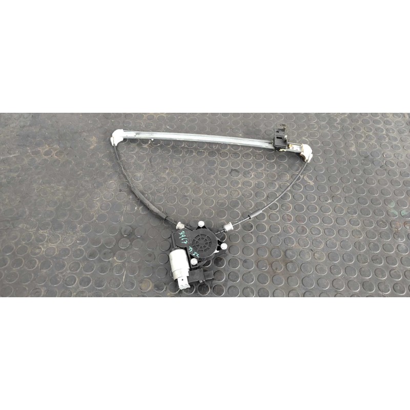 Recambio de elevalunas trasero izquierdo para mazda 5 berl. (cr) 1.8 active referencia OEM IAM CM011760  