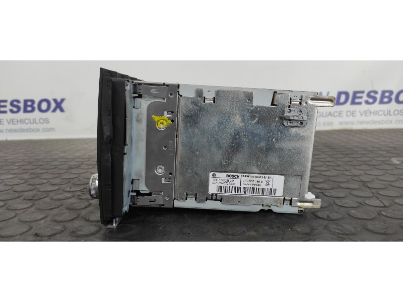 Recambio de sistema audio / radio cd para seat exeo st (3r5)(2009>) 2.0 tdi referencia OEM IAM 3R0035186B  