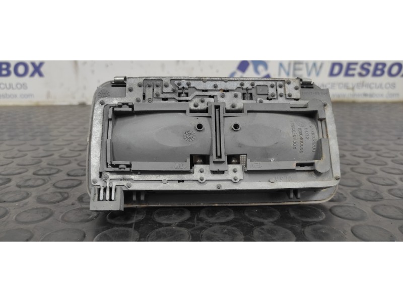 Recambio de luz interior para fiat ducato combi (desde 03.94) 1.9 turbodiesel referencia OEM IAM 1520400000  