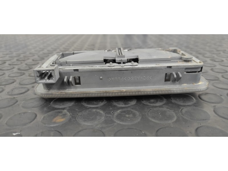 Recambio de luz interior para fiat ducato combi (desde 03.94) 1.9 turbodiesel referencia OEM IAM 1520400000  