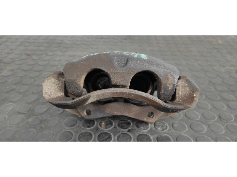 Recambio de pinza de freno delantera derecha para nissan vanette cargo (hc23) familiar (5 asientos) referencia OEM IAM LUCAS0166