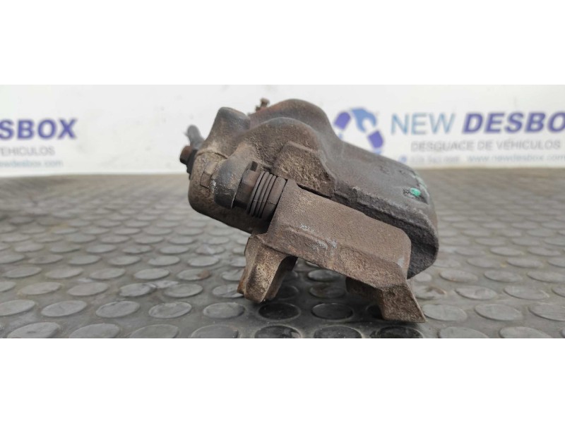 Recambio de pinza de freno delantera derecha para nissan vanette cargo (hc23) familiar (5 asientos) referencia OEM IAM LUCAS0166
