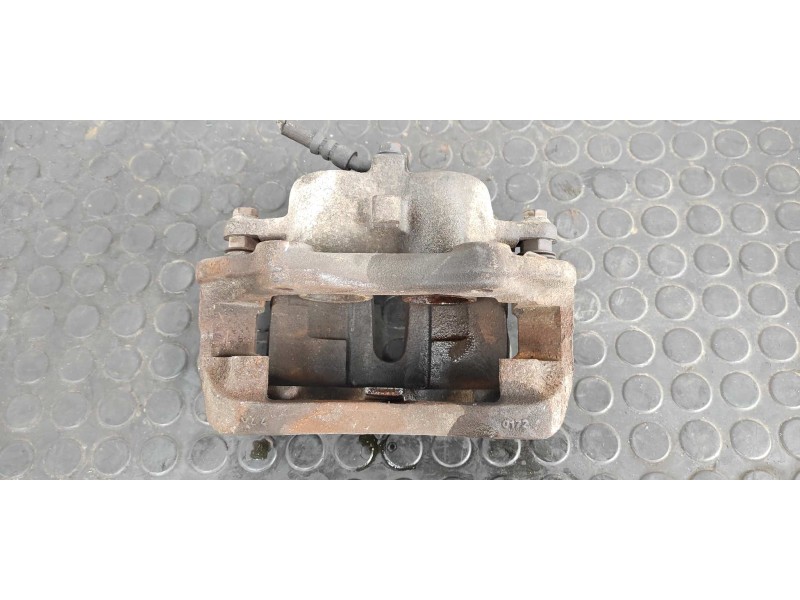 Recambio de pinza de freno delantera derecha para nissan vanette cargo (hc23) familiar (5 asientos) referencia OEM IAM LUCAS0166