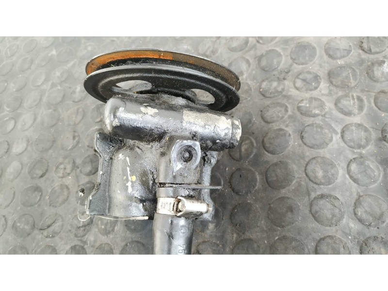 Recambio de bomba direccion para opel astra f berlina 1.7 turbodiesel (17 dt / lu8) referencia OEM IAM 26008257  
