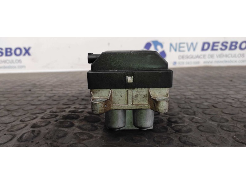 Recambio de caja precalentamiento para mercedes-benz clase s (w220) berlina 320 cdi (220.026) referencia OEM IAM A0001591604  