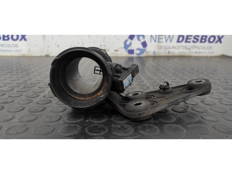Recambio de caudalimetro para mercedes-benz clase c (w203) berlina 2.7 cdi 20v cat referencia OEM IAM A2035200095  