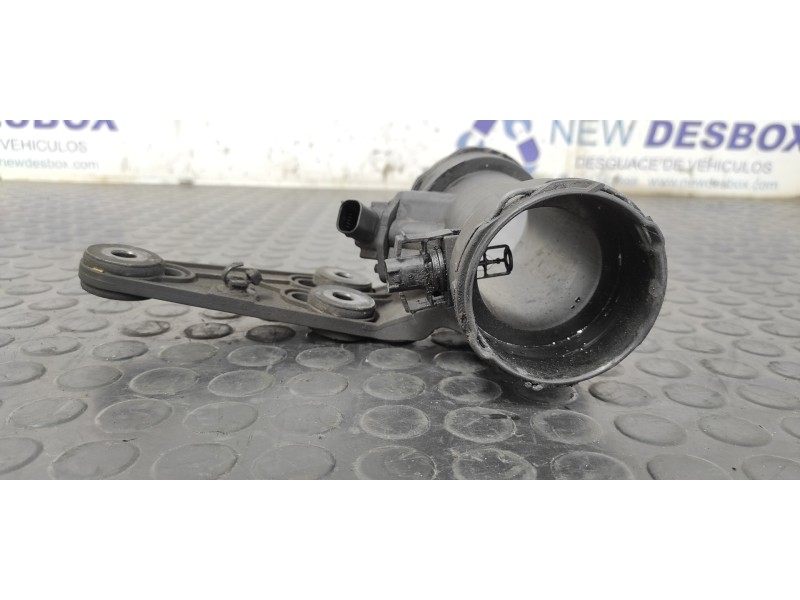 Recambio de caudalimetro para mercedes-benz clase c (w203) berlina 2.7 cdi 20v cat referencia OEM IAM A2035200095  