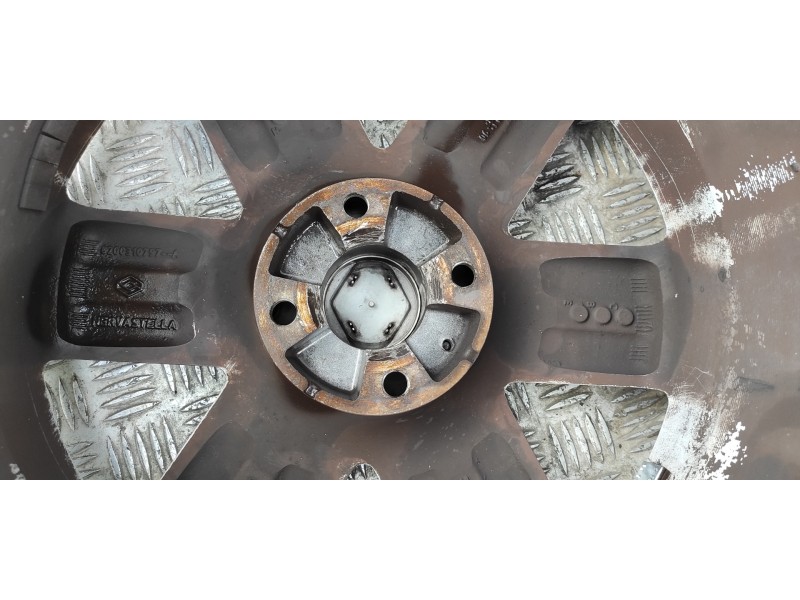 Recambio de juego llantas para renault scenic ii adventure by coronel tapiocca referencia OEM IAM 8200310797A  