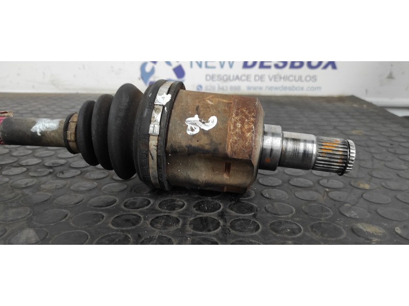 Recambio de transmision delantera izquierda para hyundai tucson (jm) 2,0 crdi vgt style full 4x4 referencia OEM IAM 495012E800  
