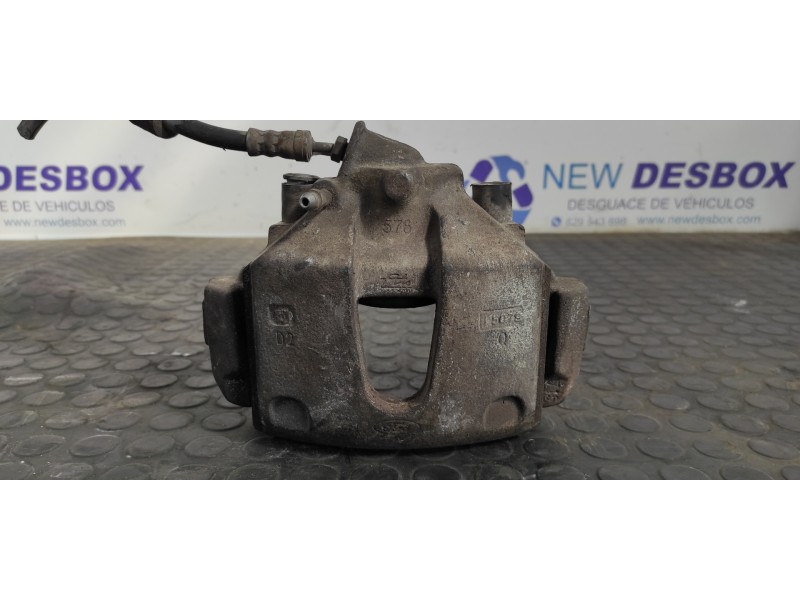Recambio de pinza de freno delantera derecha para ford tourneo connect (tc7) 1.8 tdci cat referencia OEM IAM 578D2  