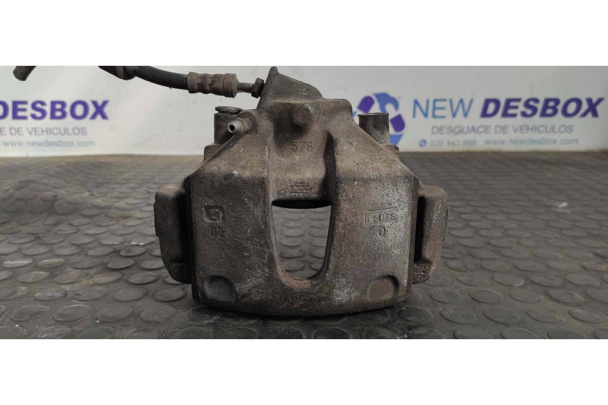 Recambio de pinza de freno delantera derecha para ford tourneo connect (tc7) 1.8 tdci cat referencia OEM IAM 578D2  