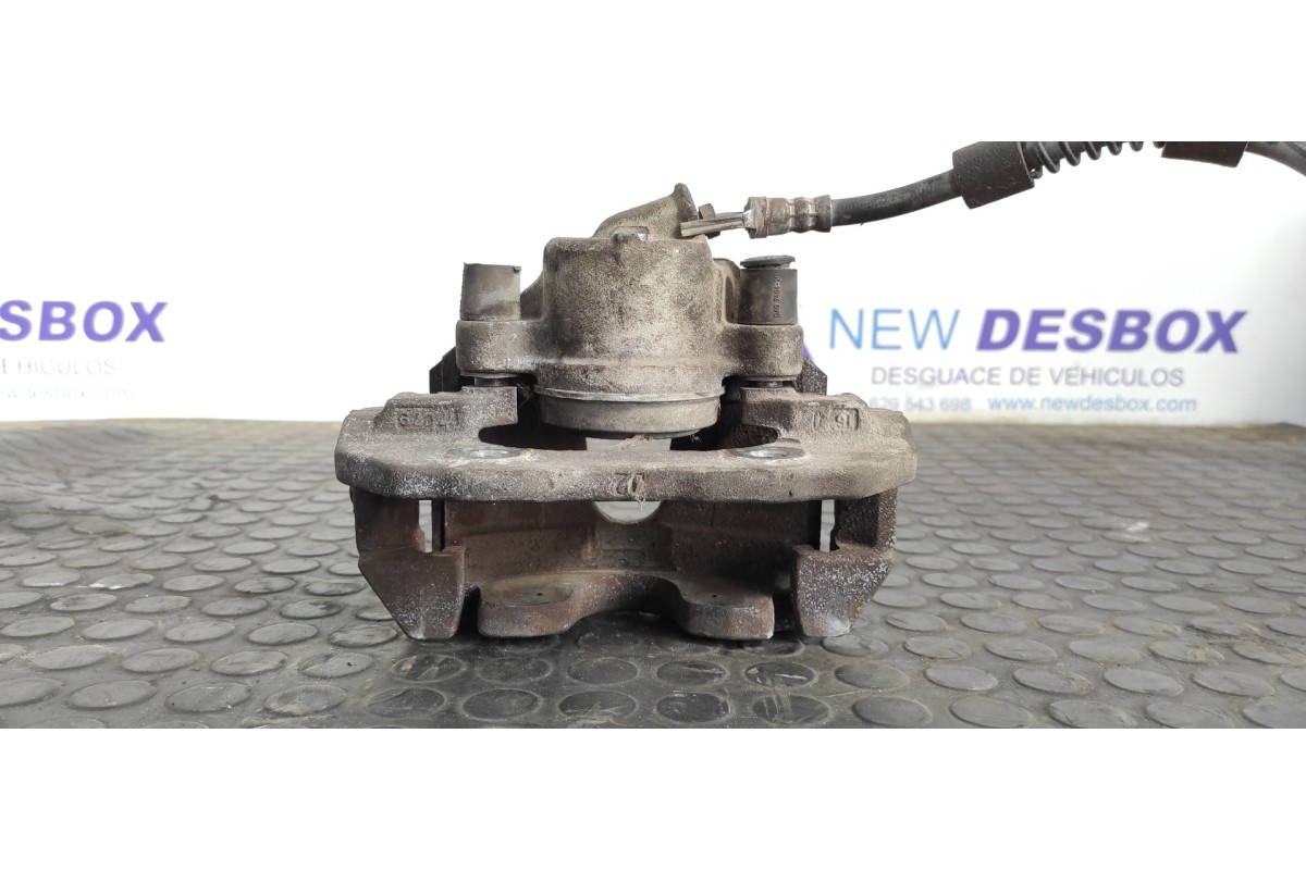 Recambio de pinza de freno delantera derecha para ford tourneo connect (tc7) 1.8 tdci cat referencia OEM IAM 578D2  