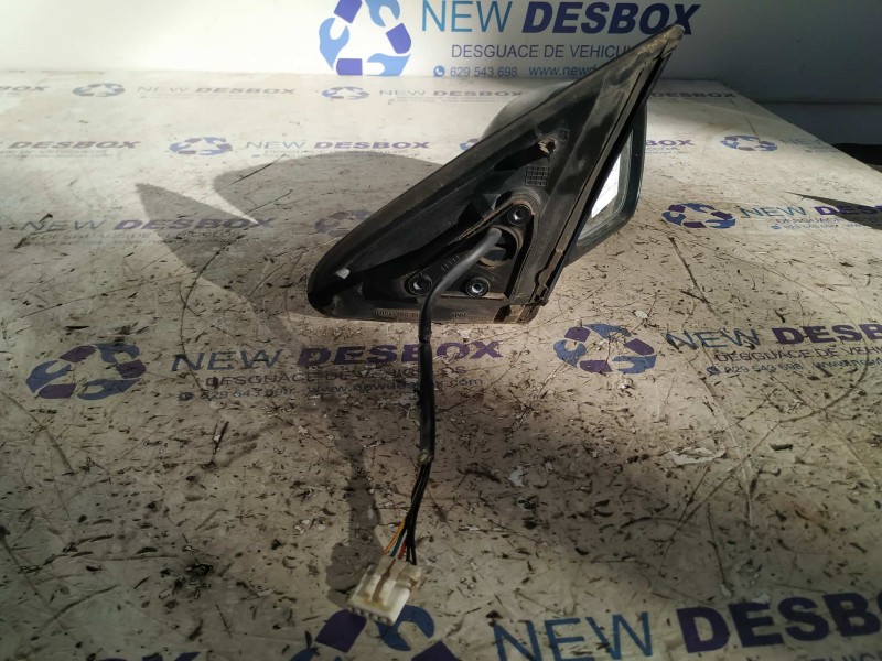 Recambio de retrovisor derecho para nissan primera berl./familiar (p10/w10) 2.0 diesel referencia OEM IAM 4004106RH  