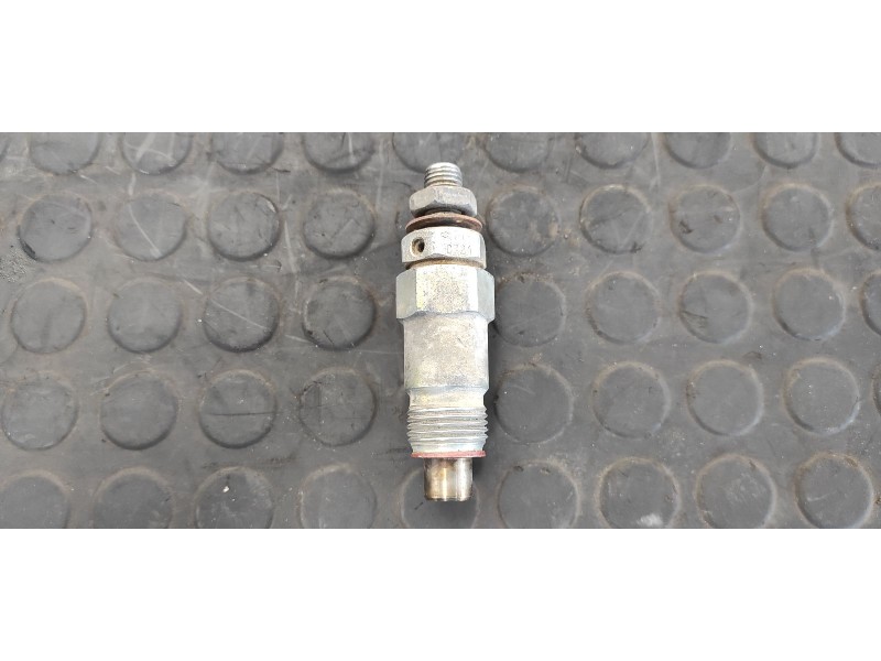 Recambio de inyector para nissan patrol (k/w160) 2.8 turbodiesel referencia OEM IAM 710721  