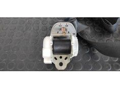 Recambio de cinturon trasero derecho para toyota corolla verso (r1) 2.0 turbodiesel cat referencia OEM IAM 7L1540   2