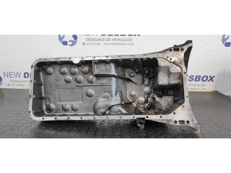 Recambio de carter para mercedes-benz clase c (w203) berlina 2.7 cdi 20v cat referencia OEM IAM R6470140102  