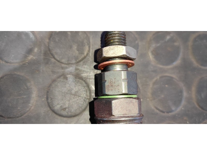 Recambio de inyector para opel combo (corsa b) 1.7 diesel referencia OEM IAM 881090568  
