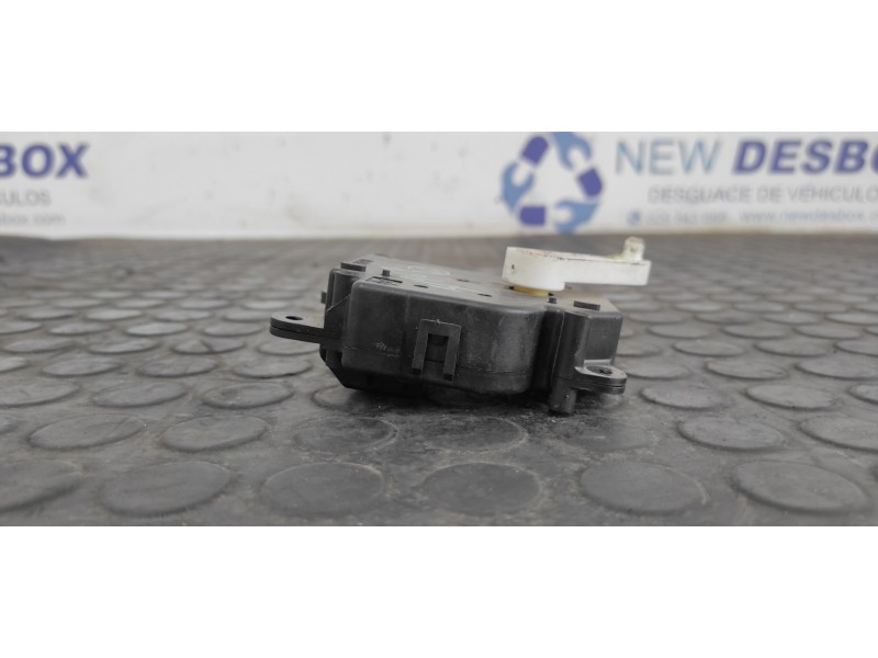 Recambio de motor apertura trampillas climatizador para mazda 5 berl. (cr) 1.8 active referencia OEM IAM HB601BA6R01  