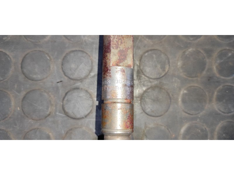 Recambio de inyector para seat cordoba berlina (6k2) 1.9 tdi referencia OEM IAM 028130201G  