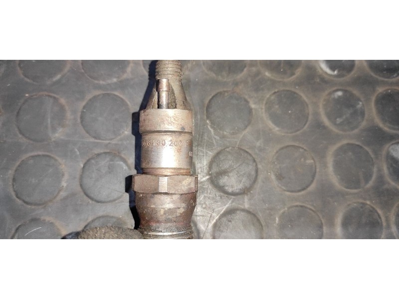 Recambio de inyector para seat cordoba berlina (6k2) 1.9 diesel (1y) referencia OEM IAM 068130202F  