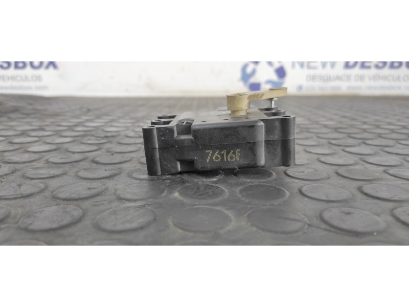 Recambio de motor apertura trampillas climatizador para mazda 5 berl. (cr) 1.8 active referencia OEM IAM 7616F  