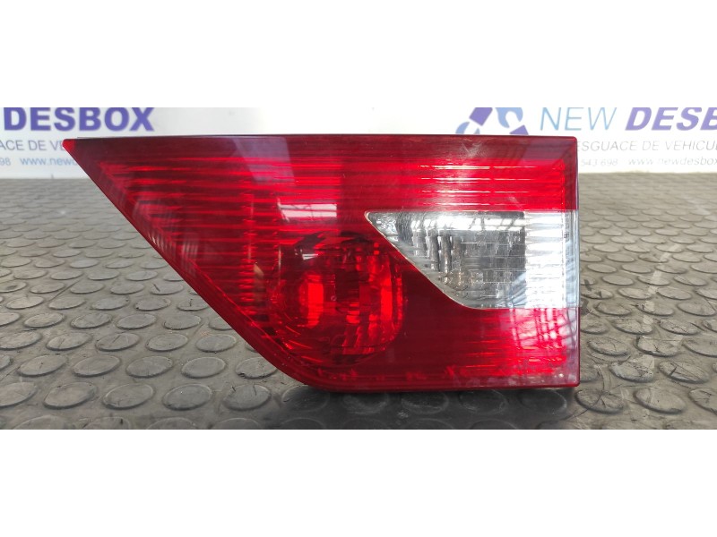 Recambio de piloto porton derecho para bmw x3 (e83) 2.0 16v diesel cat referencia OEM IAM 63213418444  