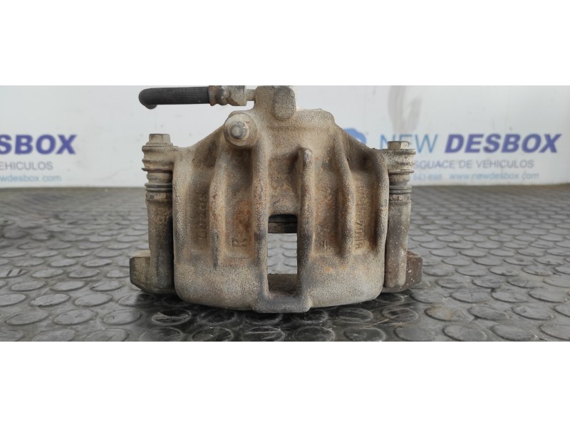 Recambio de pinza de freno delantera derecha para land rover freelander (ln) 2.0 turbodiesel referencia OEM IAM 8F04  