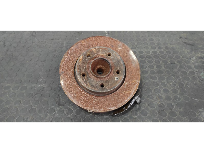 Recambio de mangueta delantera derecha para mercedes-benz clase a (w168) 170 cdi (168.008) referencia OEM IAM 6813124  