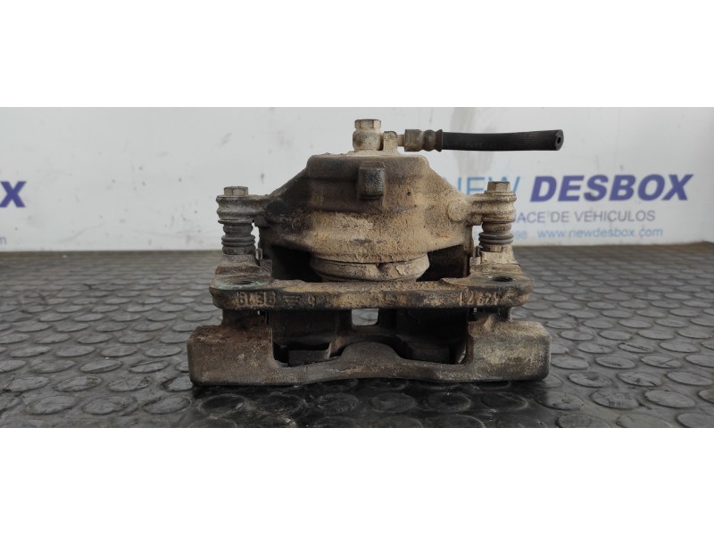 Recambio de pinza de freno delantera derecha para land rover freelander (ln) 2.0 turbodiesel referencia OEM IAM 8F04  