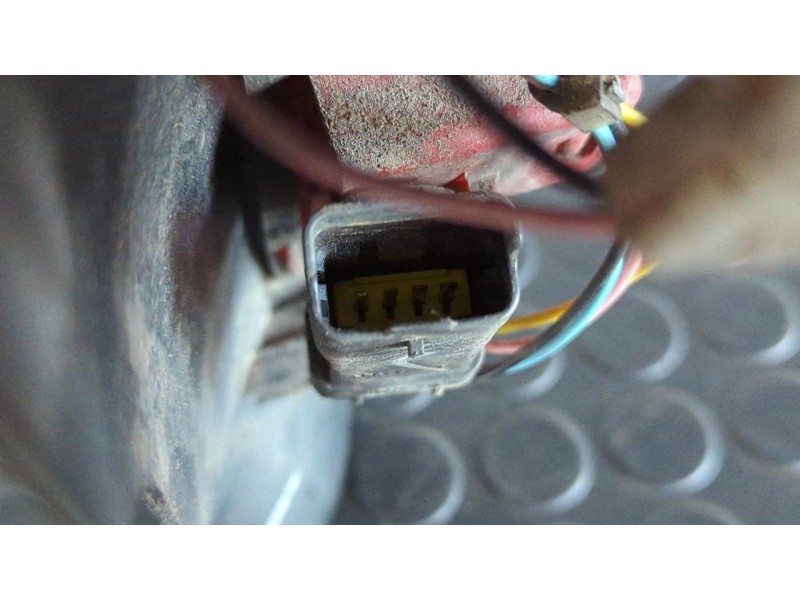 Recambio de piloto trasero izquierdo para citroen c5 break 2.2 hdi sx automático referencia OEM IAM 2549  