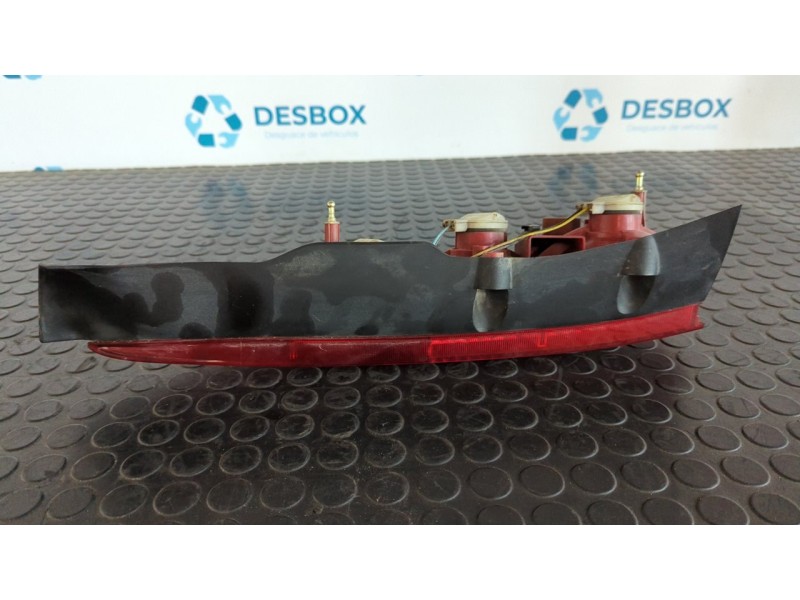 Recambio de piloto trasero derecho para citroen c5 break 2.2 hdi sx automático referencia OEM IAM 2549  