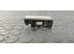 Recambio de luz interior para peugeot 205 berlina xad / xad multi referencia OEM IAM    2