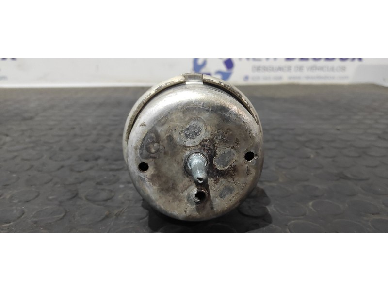 Recambio de soporte motor derecho para volkswagen passat berlina (3b3) 1.9 tdi referencia OEM IAM 8D0199379AG  