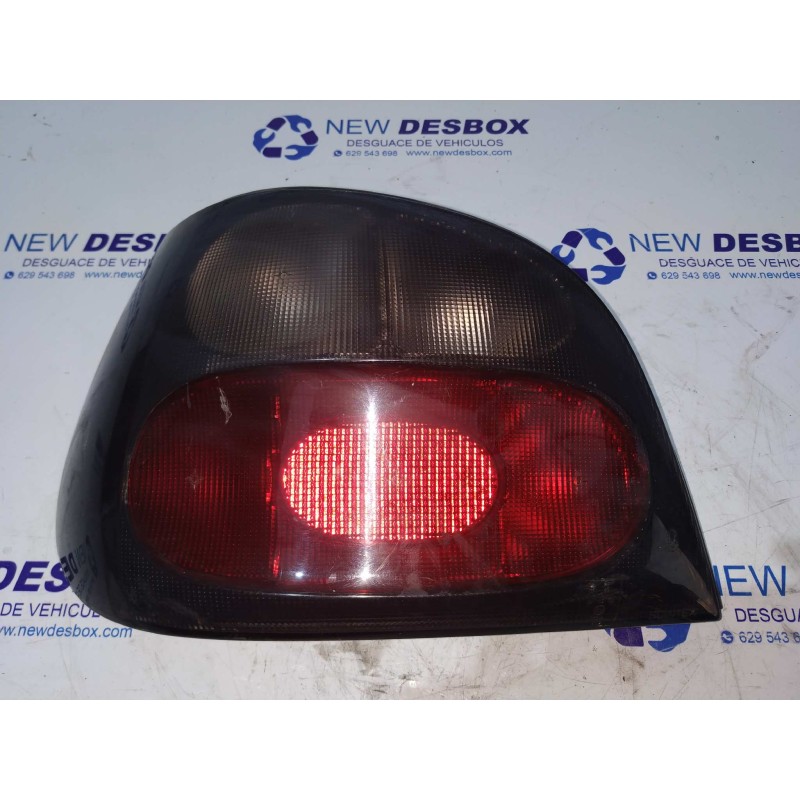 Recambio de piloto trasero izquierdo para renault megane i berlina hatchback (ba0) 1.6 referencia OEM IAM 7700828137  