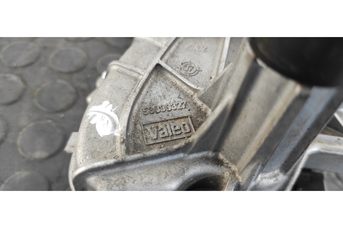 Recambio de motor limpia delantero para citroen c4 grand picasso 2.0 hdi fap cat (rhr / dw10bted4) referencia OEM IAM 53630347  