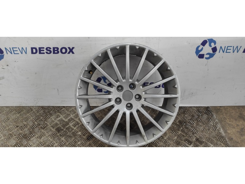 Recambio de juego llantas para alfa romeo gt (125) 1.9 jtd 16v 150/ distinctive referencia OEM IAM 50903037  