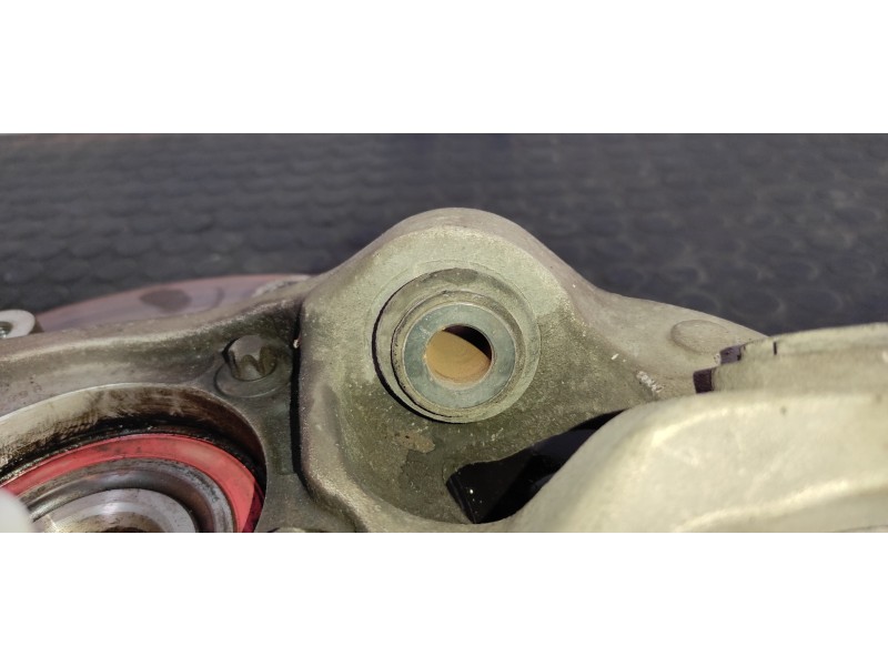 Recambio de mangueta trasera izquierda para mercedes-benz clase c (w204) berlina 2.2 cdi cat referencia OEM IAM   