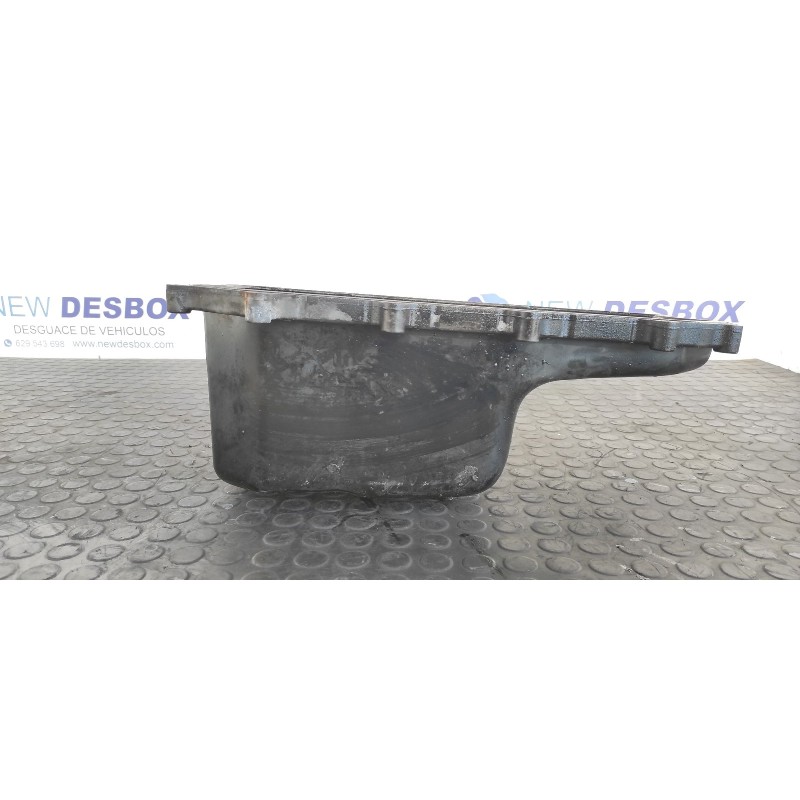 Recambio de carter para iveco daily caja abierta 2.3 diesel cat referencia OEM IAM 504154880  