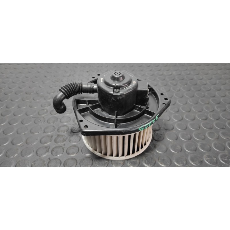 Recambio de motor calefaccion para nissan cabstar 2.7 tdi referencia OEM IAM 5675030352  