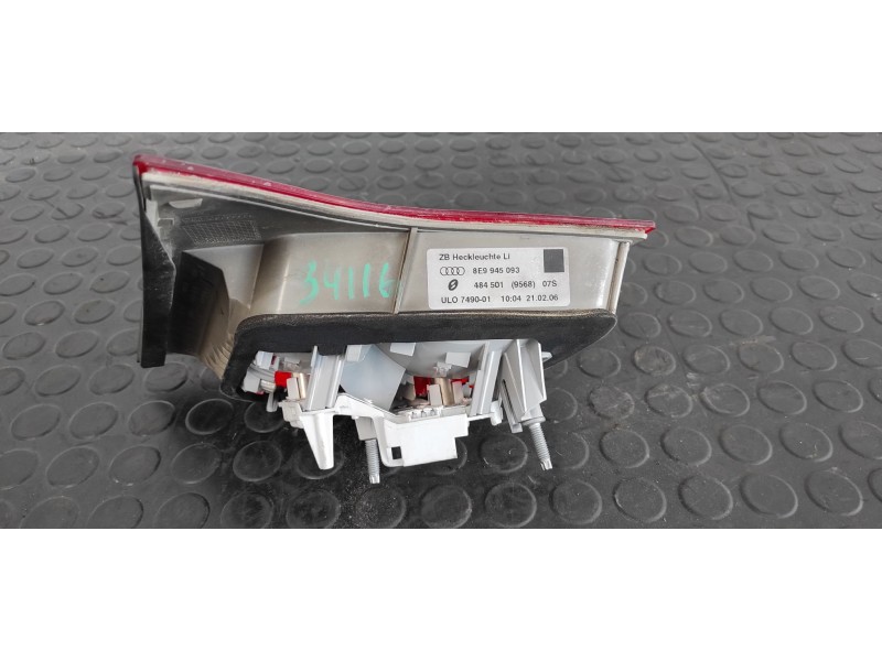 Recambio de piloto porton izquierdo para audi a4 avant (8e) 2.0 tdi quattro (dpf) referencia OEM IAM   