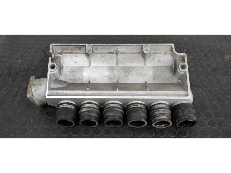 Recambio de colector admision para alfa romeo 156 (116) 2.5 v6 24v distinctive referencia OEM IAM B833  
