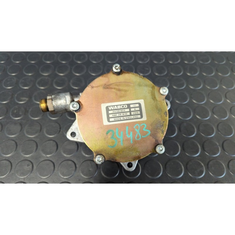 Recambio de depresor freno / bomba vacio para ssangyong rodius xdi deluxe 4wd referencia OEM IAM A6652300465  