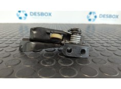 Recambio de soporte / guia puerta corredera intermedio para renault kangoo furgón professional referencia OEM IAM 497760  