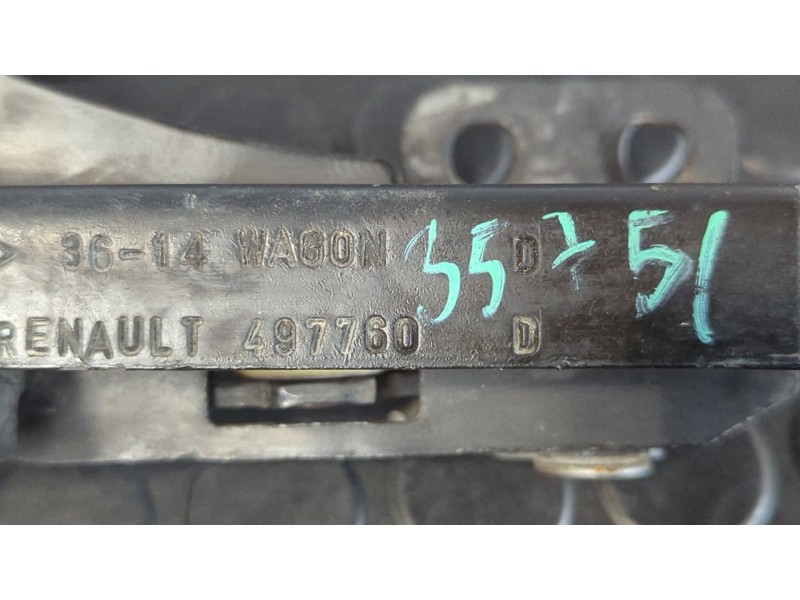 Recambio de soporte / guia puerta corredera intermedio para renault kangoo furgón professional referencia OEM IAM 497760  