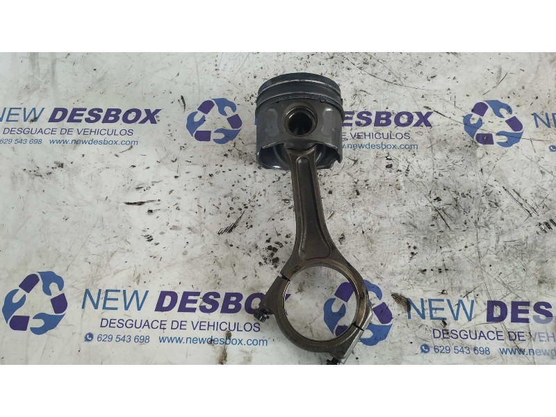 Recambio de piston para land rover range rover sport 3.0 sd v6 cat referencia OEM IAM H268X  