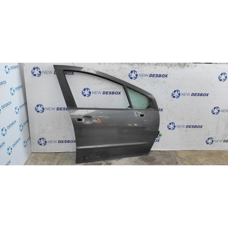 Recambio de puerta delantera derecha para peugeot 308 confort referencia OEM IAM   