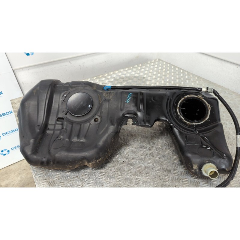 Recambio de deposito combustible para bmw serie 4 coupe (f32) 420d referencia OEM IAM 4049201AA  