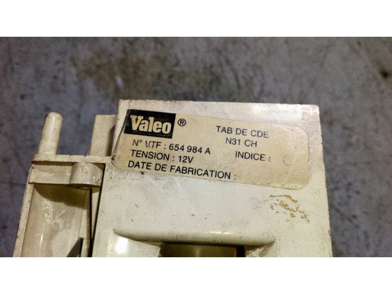 Recambio de mando calefaccion / aire acondicionado para citroen berlingo 1.6 16v magic familiar referencia OEM IAM 654984A  